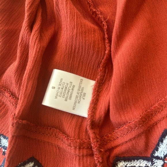 Chloe and Katie Sizemore tank open back - Picture 7 of 7